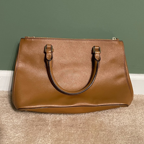 Tory Burch Robinson - Picture 2 of 6